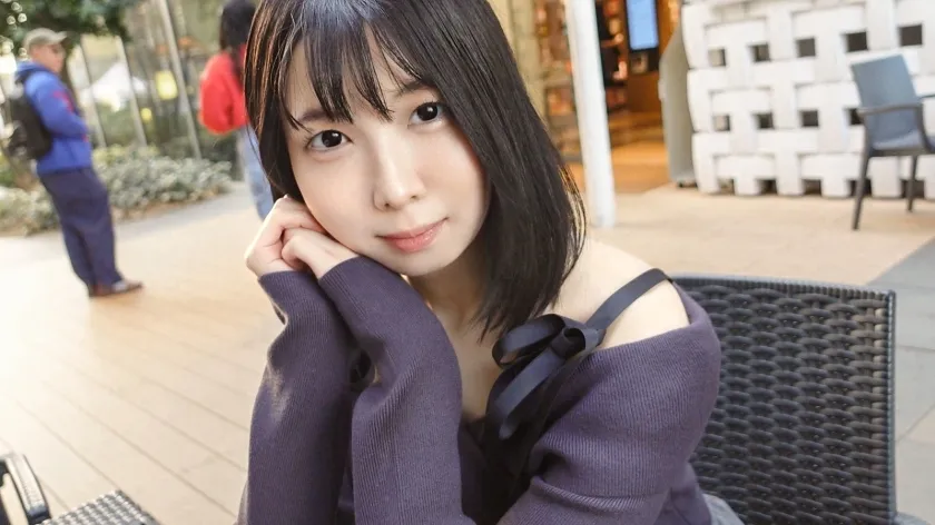 【みりな 23歳 保育士】出演作品「【このギャップがスゴい?】保護者からも人気の穏やか保育士さんは、欲求不満。清楚な顔して普段からこんな下着履いてんのかよ…自分から腰を振りまくってる姿がエロすぎる! 【初撮り】ネットでAV応募→AV体験撮影 2367」(品番:SIRO-5489)のジャケット画像